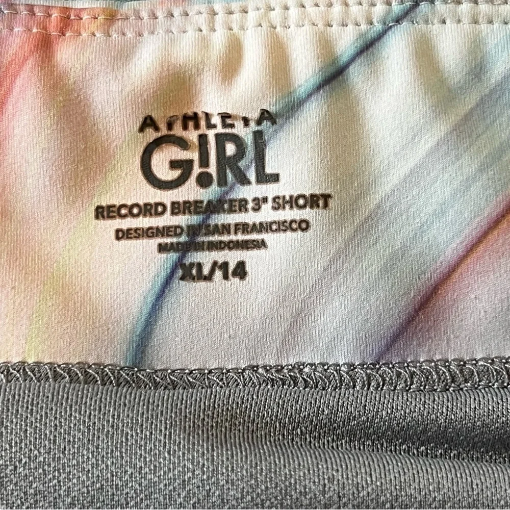 ATHLETA GIRL PRINTED RECORD BREAKER 3